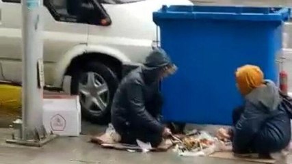 ‘Çöpten yemek’ yalanı! Önce duygu sömürüsü yaptılar, sonra oynadılar
