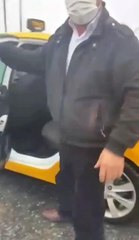 Bağcılar'da taksici ile yolcu arasında "kısa mesafe" tartışması kamerada