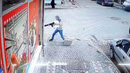 “Tatlı ısmarlayacağım” diye çağırdığı arkadaşını pompalı tüfekle vurdu