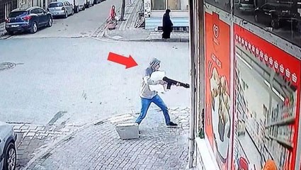 Tatlı yemek için çağırdığı husumetlisine pompalı tüfekle kurşun yağdırdı! O anlar kamerada
