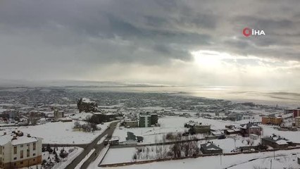 Van'da karla gelen güzellik