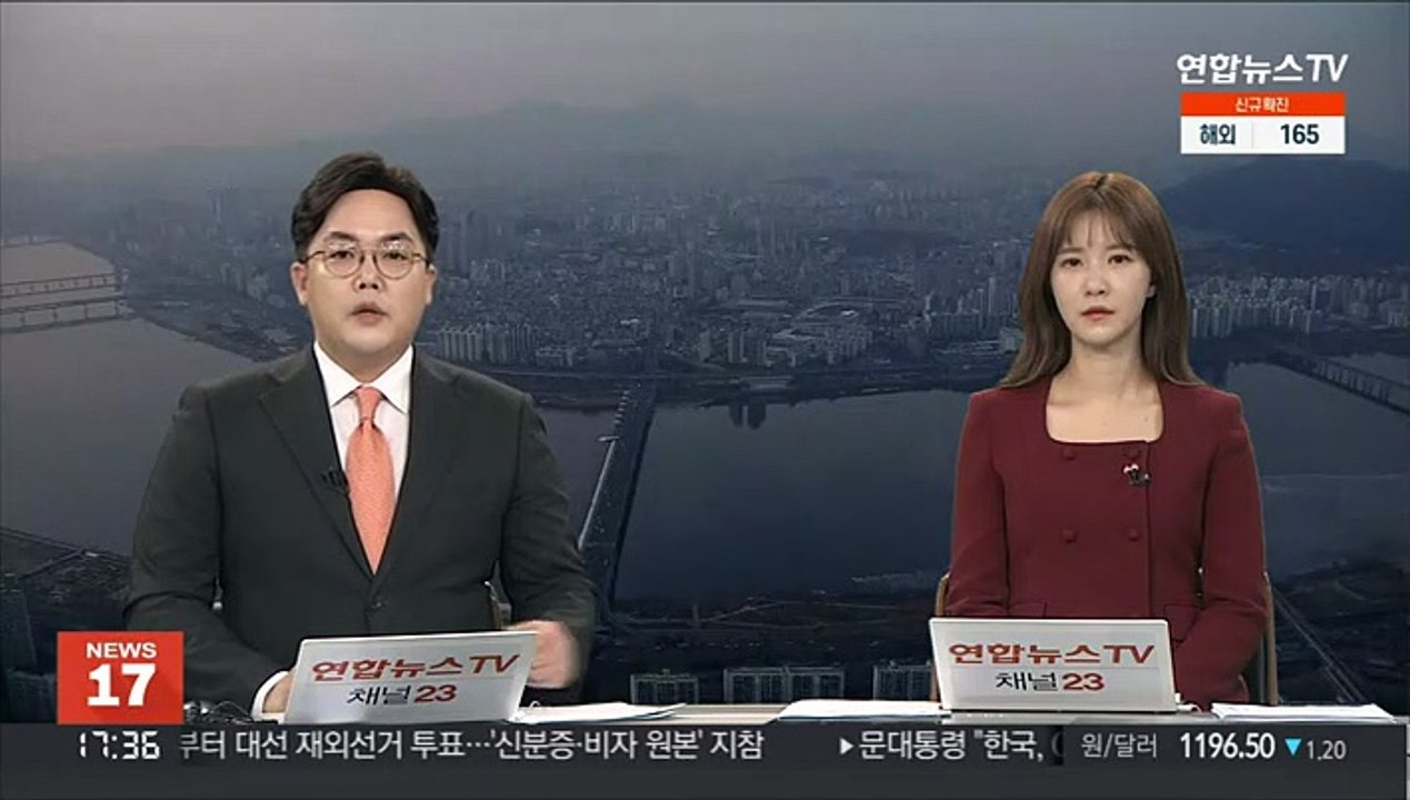 인도네시아 악어 목에 낀 타이어 5년 만에 제거 성공