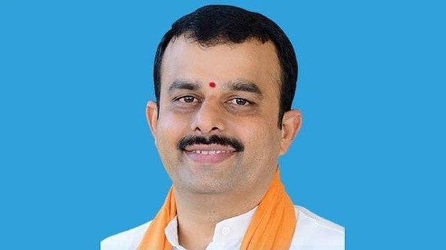 Congress will make Hindus wear hijab: Karnataka minister