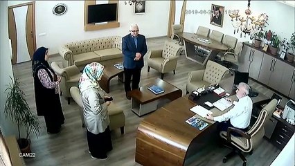 AKP'li başkandan şehit yakınına hakaretler: Alçak, terbiyesiz…