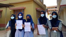 Hindistan'da başörtülü öğrencilerin okula alınmaması üzerine başlayan gerilim büyüyor, bir eyalette okullar tatil edildi