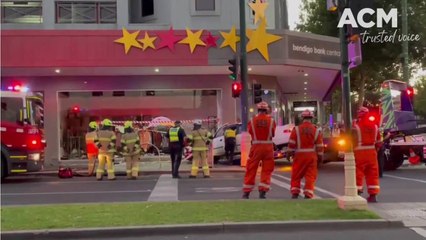 Emergency services assess Bendigo CBD crash site | December 2021 | Bendigo Advertiser
