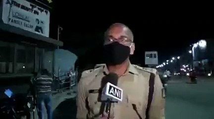 தேசிய கொடியை இறக்கிவிட்டு.. இந்துத்துவ மாணவர்கள் காவி கொடி ஏற்றினார்களா? புட்டு புட்டு வைத்த எஸ்பி