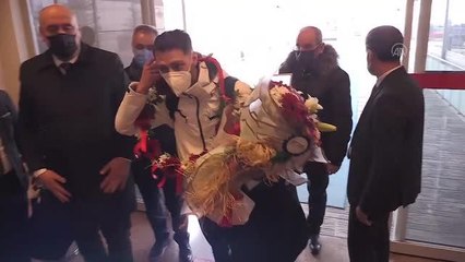 Milli sporcu Fatih Arda İpcioğlu, Erzurum'da karşılandı