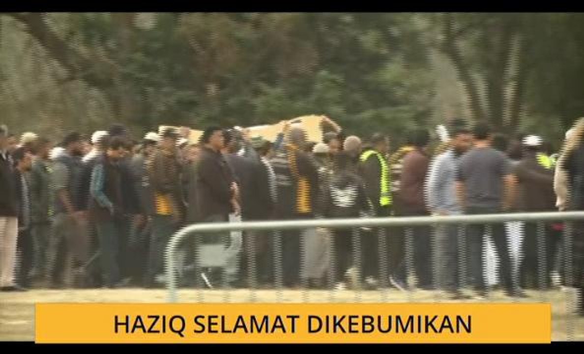Haziq selamat dikebumikan