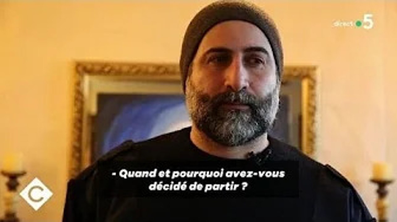 Le fils d'Oussama Ben Laden reçoit les équipes de "C à vous" chez lui en Normandie !