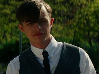 The Amazing Spider-Man 2: Clip - Skipping Rocks