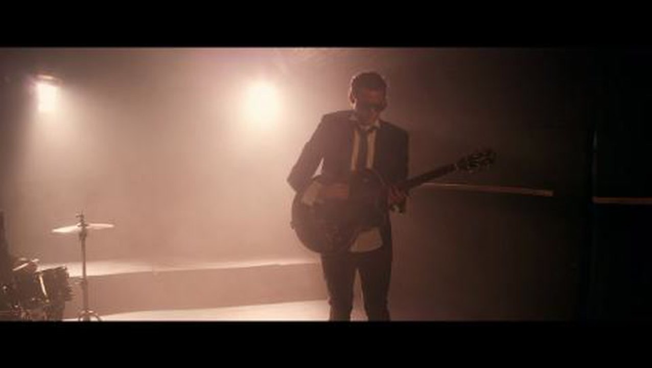 Video Premiere - DZ Deathrays, ‘Gina Works At Hearts'