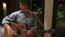 Peter Doherty Plays Acoustic Version Of 'Flags Of The Old Regime' In Thailand