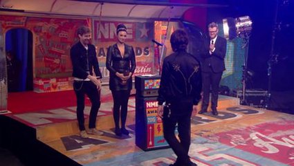 NME Awards 2015 With Austin, Texas: Jake Bugg Accepts Award For Best Solo Artist
