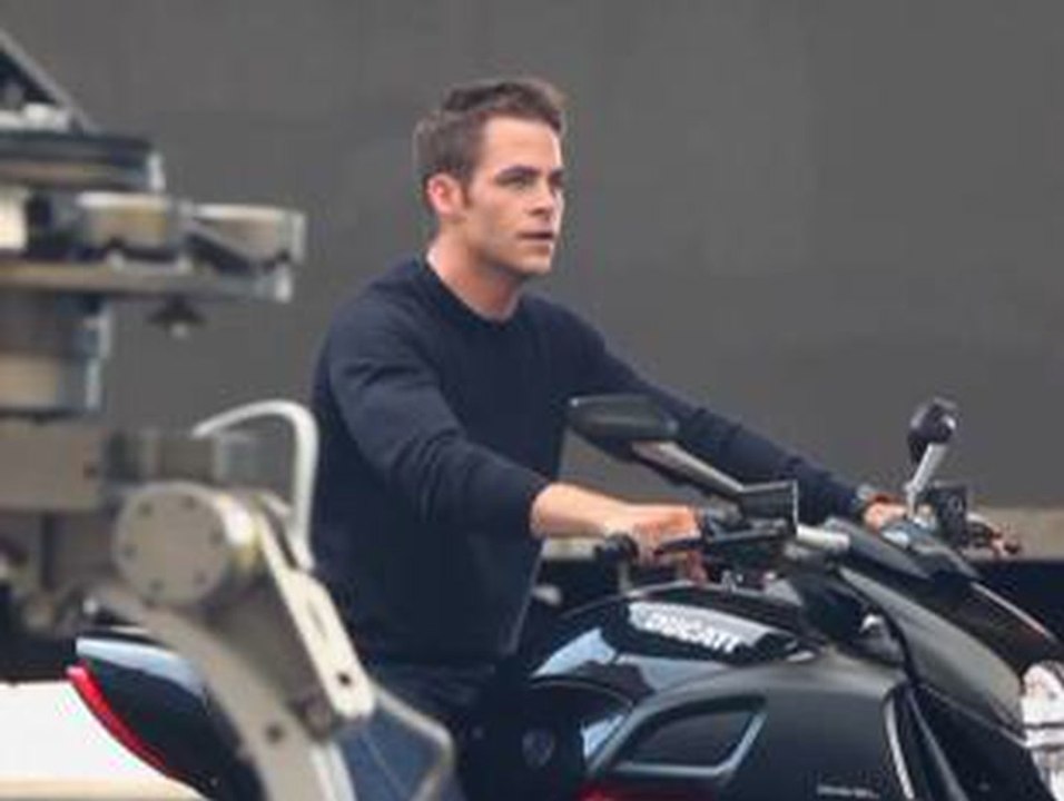 Jack Ryan: Shadow Recruit: Featurette - Behind The Action