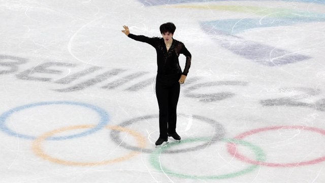 차준환 피겨 새 역사 도전...컬링 '팀킴' 경기 시작 / YTN