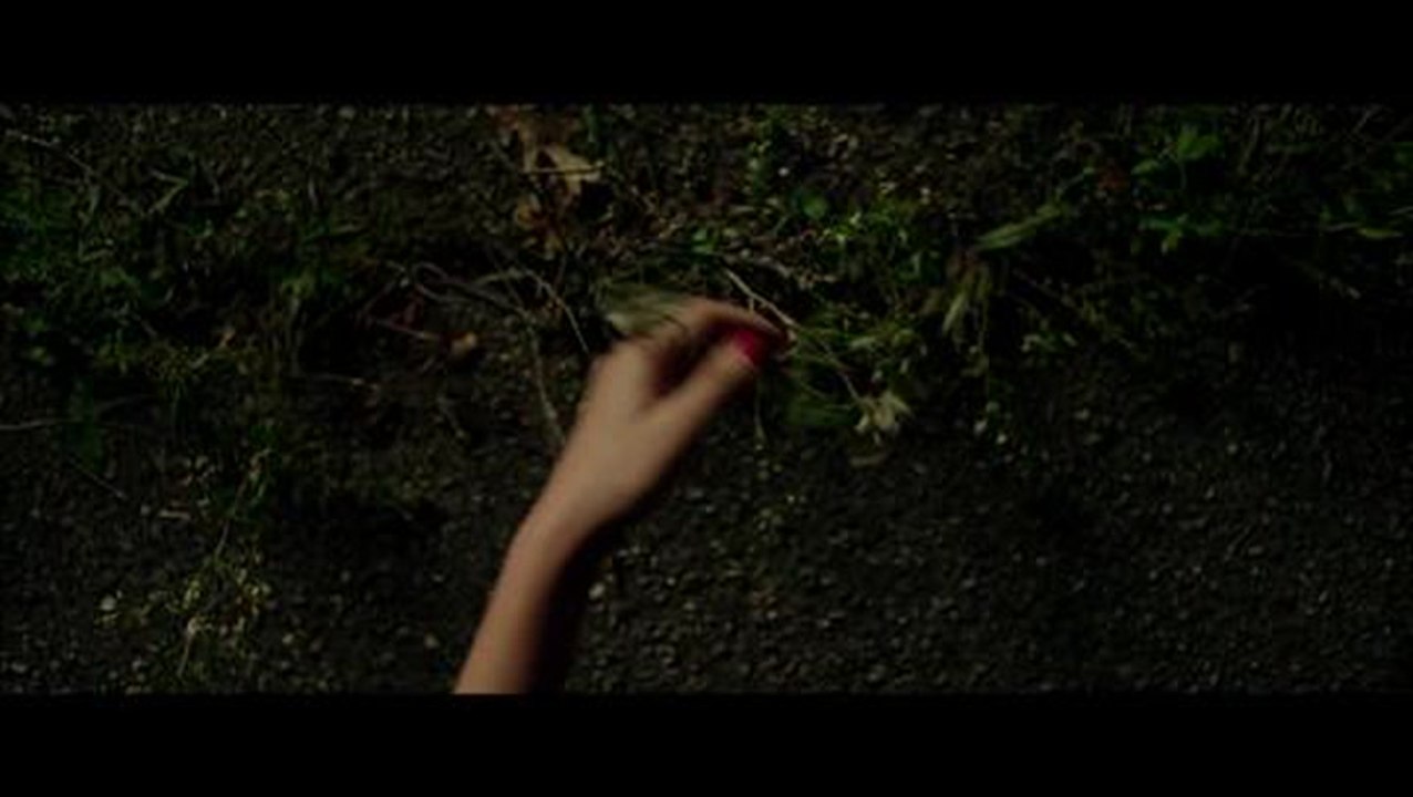 It Follows - Trailer