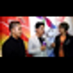 Hafiz & Stacy : Hafiz. Stacy Komen Secara Online