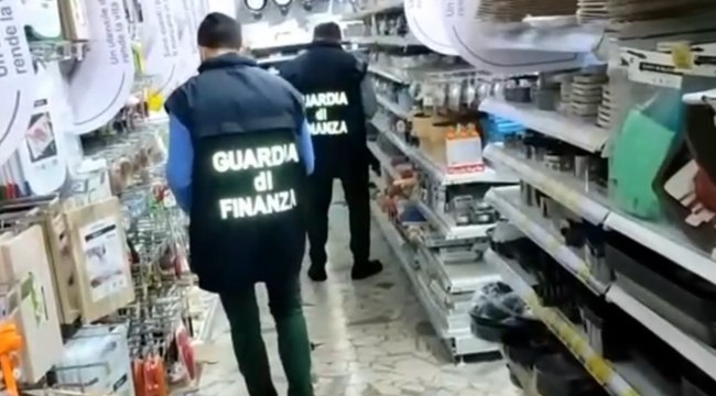 Palermo, sequestrati oltre 154 mila prodotti non sicuri: sanzioni per 30mila euro (09.02.22)
