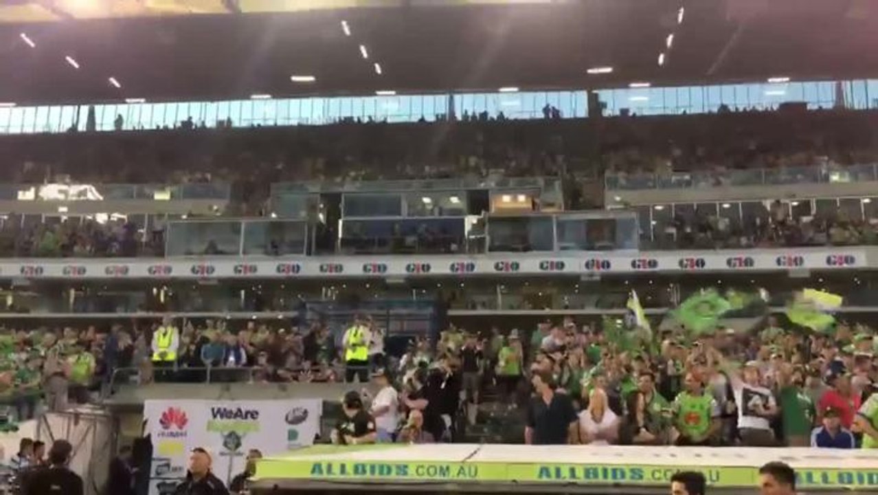 viking clap