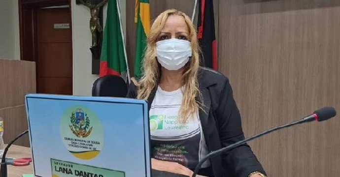 Em recado curto e grosso, Lana Dantas diz que é aliada da gestão Tyrone, mas não é uma alienada à gestão da prefeitura de Sousa