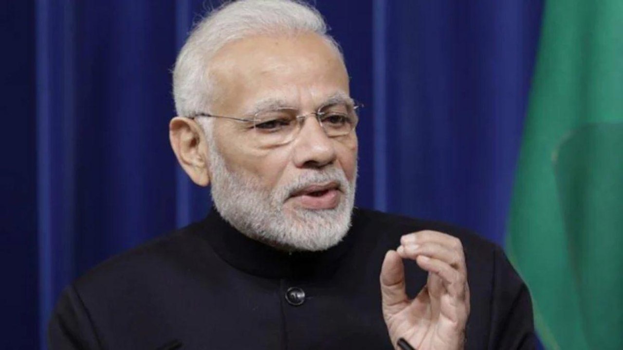 PM Modi talks about Ayushman Bharat and states...