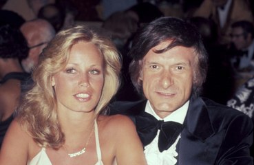 Una exnovia de Hugh Hefner le acusa ahora de usar a las conejitas como mulas