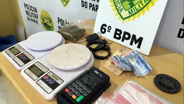 Jovem é detido com Hilux furtada, maconha, dinheiro, balança de precisão e maquininha de cartão