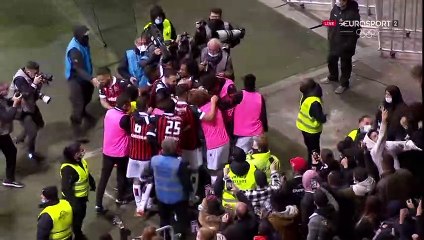 Frappe pure et petite faute de main de Lopez : le deuxième but de Kluivert en vidéo