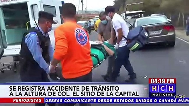 ¡Reportan una aparatosa colisión en salida a Valle de Ángeles!