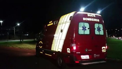 Duas motociclistas sofrem fratura após grave colisão contra veículo Palio