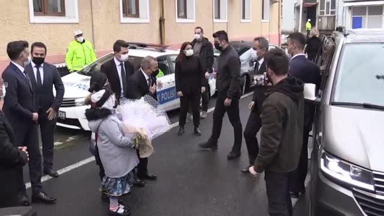 Son dakika haber: Bakan Özer: "Tüm okullarımızda bu dönemi de yüz yüze eğitimi kararlılıkla nihayetlendireceğiz"