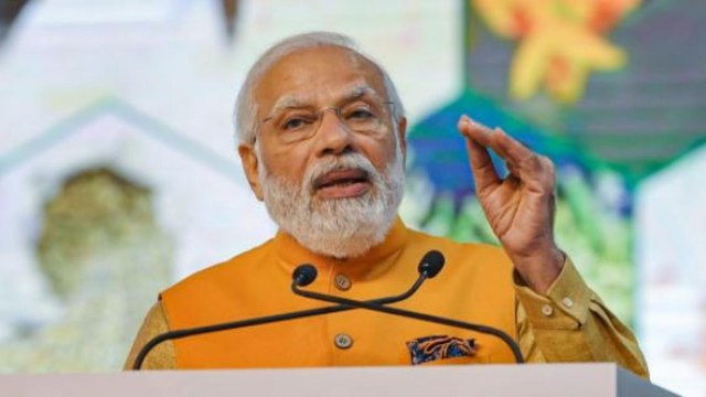 UP: PM Modi tries to woo sugarcane farmers in Saharanpur