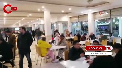 16 saattir kar ve tipi nedeniyle kapalı olan yolda sürücüler dinlenme tesislerinde bekliyor
