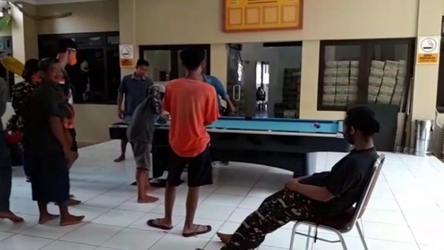 Warga Wadas yang Diamankan Asyik Main Tenis Meja di Mapolres
