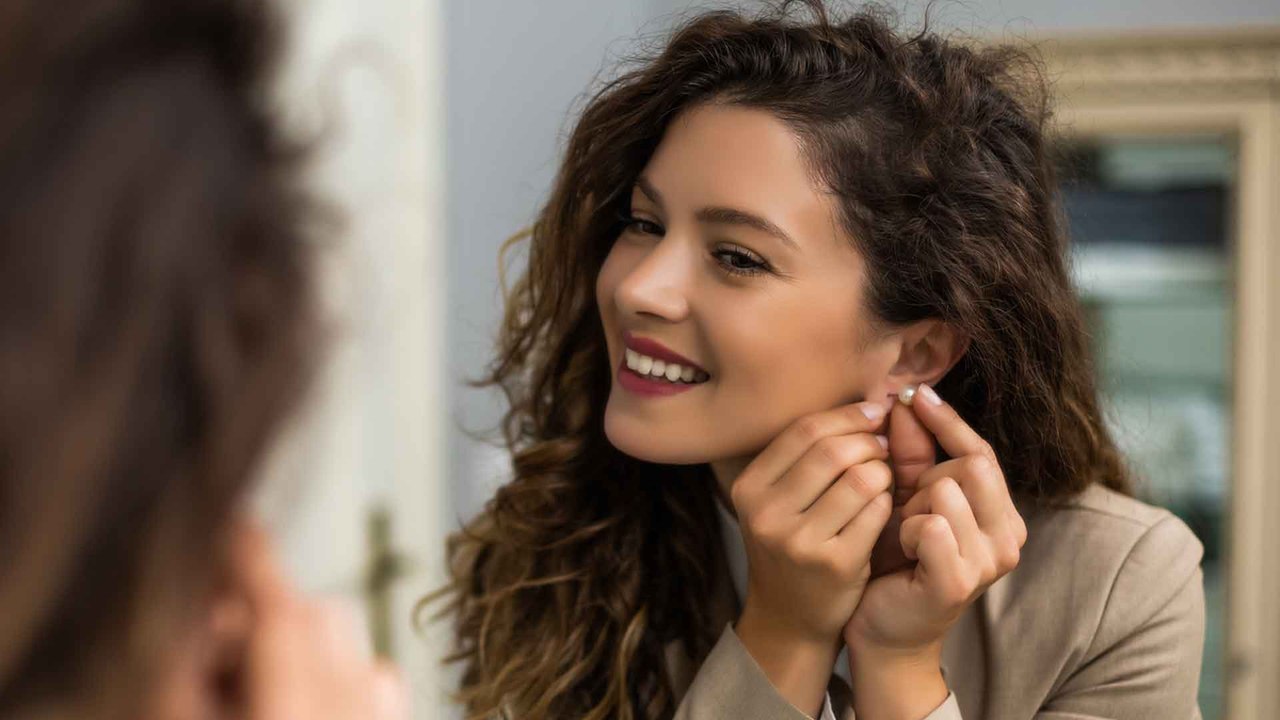 Diese Schmuck-Trends sind jetzt 2022 total angesagt