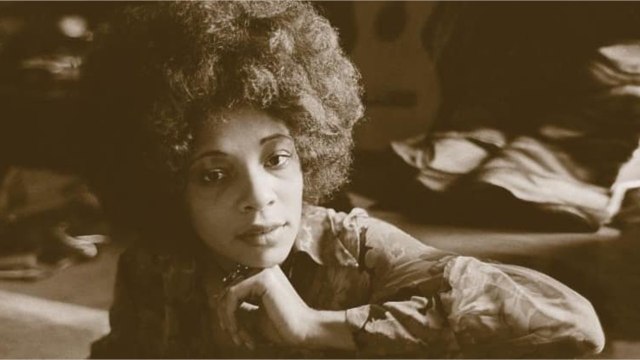 VOICI : Mort de Betty Davis : la musicienne et ex-femme de Miles Davis est décédée à 77 ans