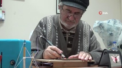 Karikatüre adanan ömür... 40 yıldır karikatür çiziyor