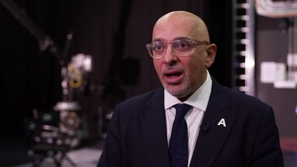 Minister: PM focused on 'clear and present danger of war'