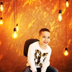 KEDİYİ EZMEMEK İÇİN BARİYERE ÇARPMIŞTI; ARAÇTAKİ OĞLU 27 GÜN SONRA ÖLDÜ