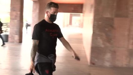 Video herunterladen: Athletic y Valencia velan armas en sus respectivas concentraciones