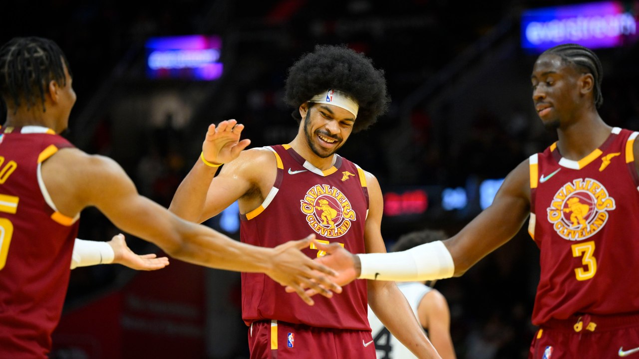 NBA 2/9 Recap: Cavaliers Top Spurs To Keep Pace...