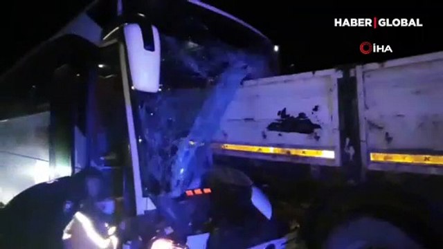 Sivas’ta otobüs kazası! Çok sayıda yaralı var