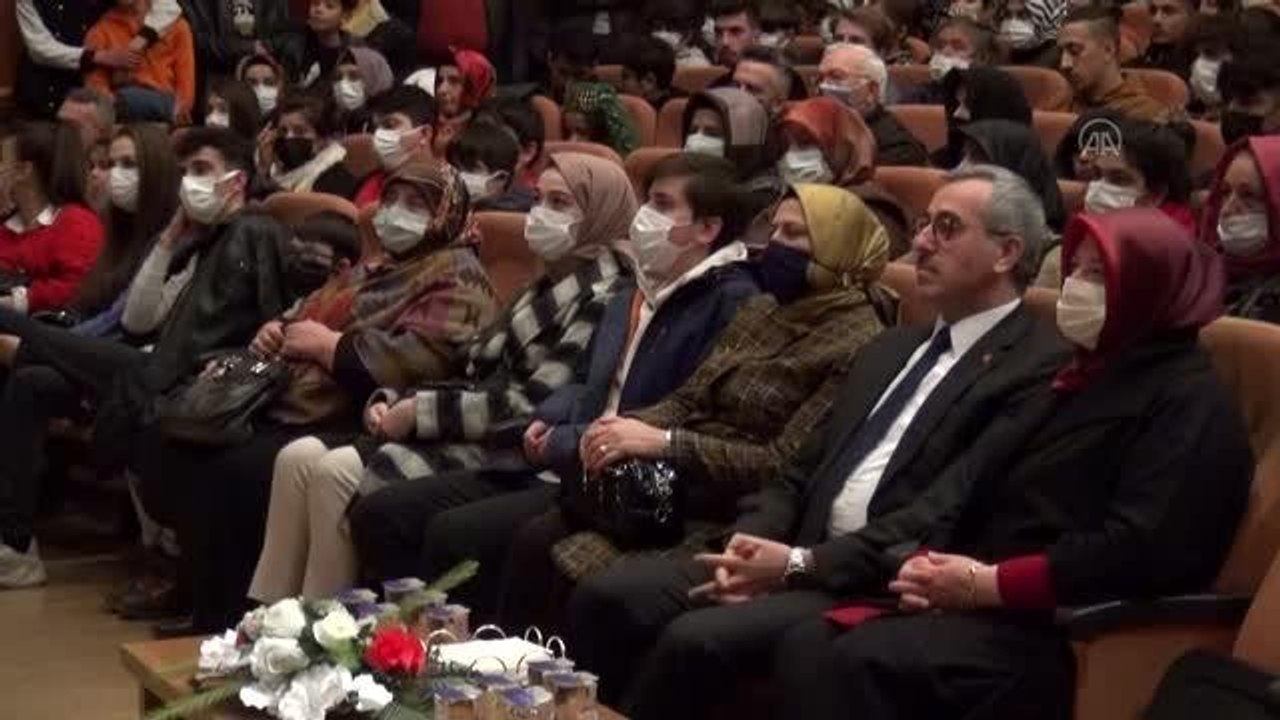 KAHRAMANMARAŞ - "12 Şubat Kurtuluş Destanı" adlı tiyatro oyunu sahnelendi