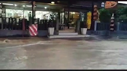 "ฉุกเฉิน" ท่อแตก น้ำประปา ไม่ไหล เช็คด่วน ๆ พื้นที่ไหนบ้างต้องรับมือ (คลิป)