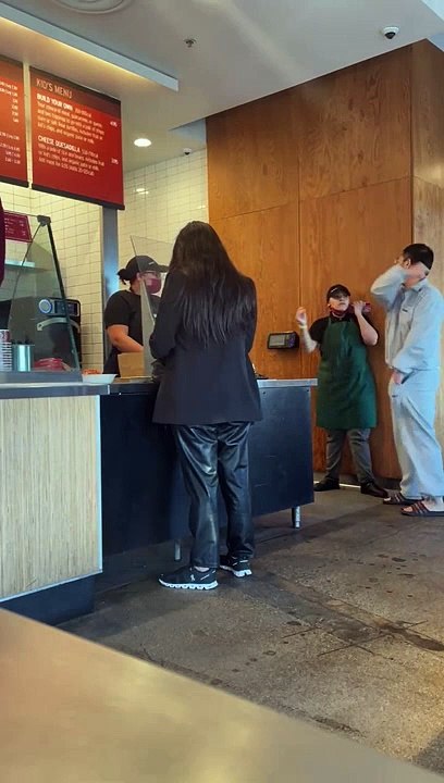 Chipotle Employee Gets Clean Right Hook On Rude Customer