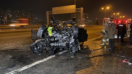 TEM Otoyolu'nda emniyet şeridindeki servis aracına çarpan cip takla attı