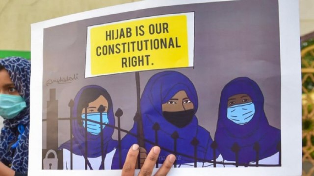 Muslim girls denounce hijab Controversy in India