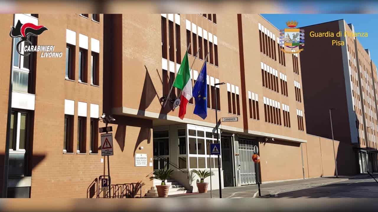 Sequestro a usurai in Toscana: orologi di lusso, barche, veicoli e denaro contante