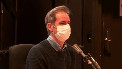 J'ai fait 1000 chroniques - Tanguy Pastureau maltraite l'info